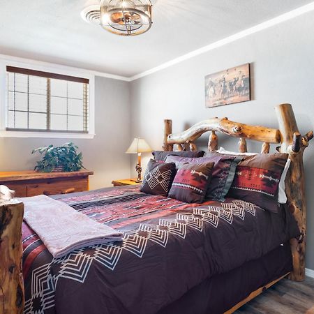 Salt Block - The Cowboy Suite 4 Bandera Bagian luar foto
